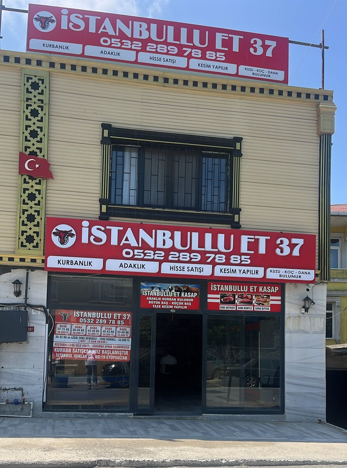 İstanbullu Et — Eyüpsultan dükkanımızın önü